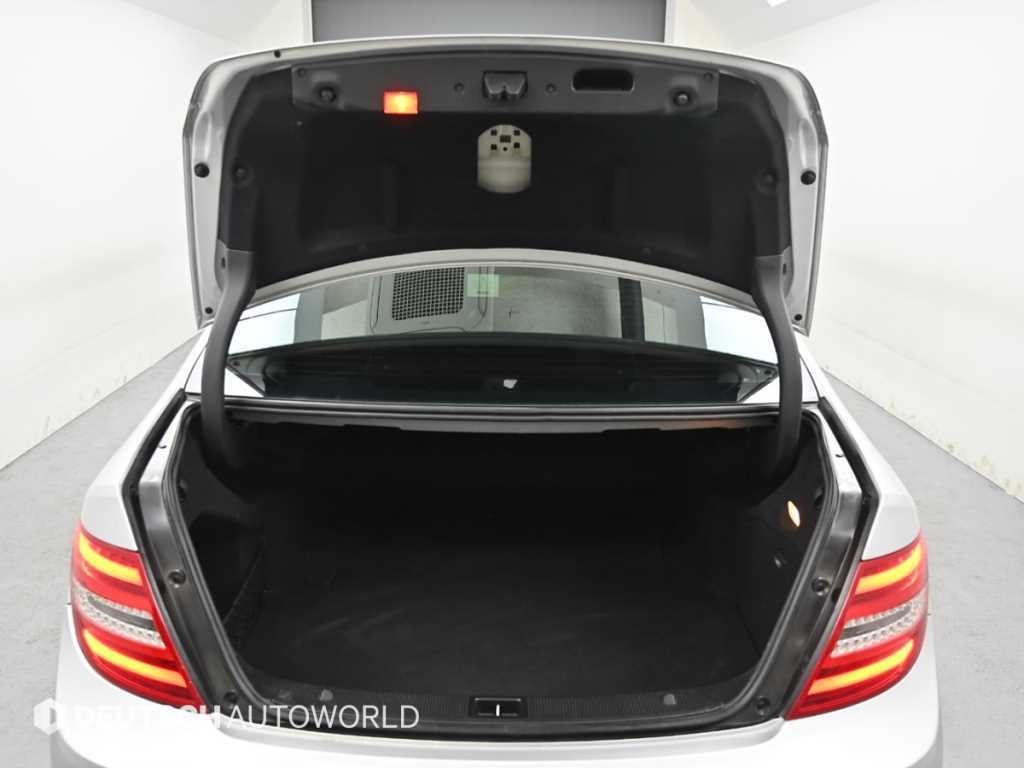 Mercedes Benz C Class 2013 Gris - Importación desde Corea - HF Imports Iquique - Foto 19