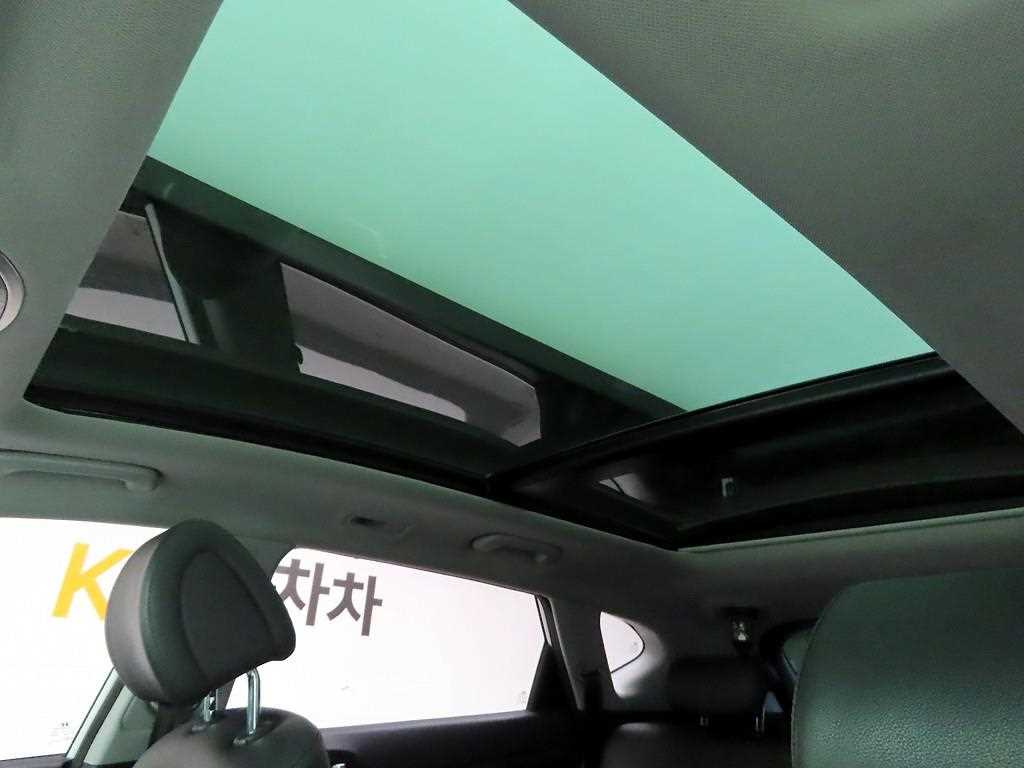 HYUNDAI Tucson 2017 Blanco - Importación desde Corea - HF Imports Iquique - Foto 16