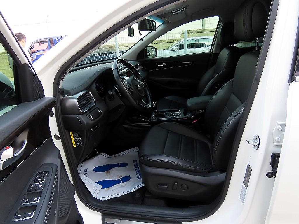KIA Sorento - Vista 5