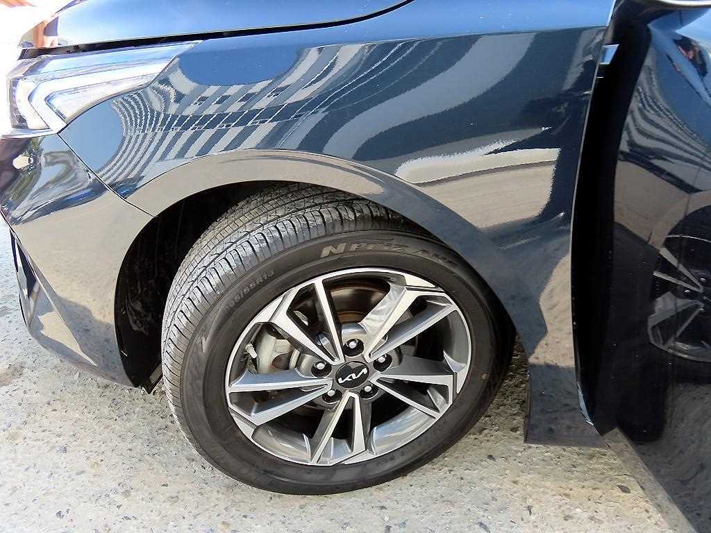 KIA K3 2024 Azul - Importación desde Corea - HF Imports Iquique - Foto 20