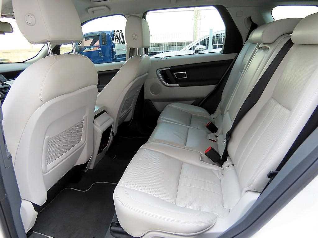 Land Rover Discovery Sports - Vista 6