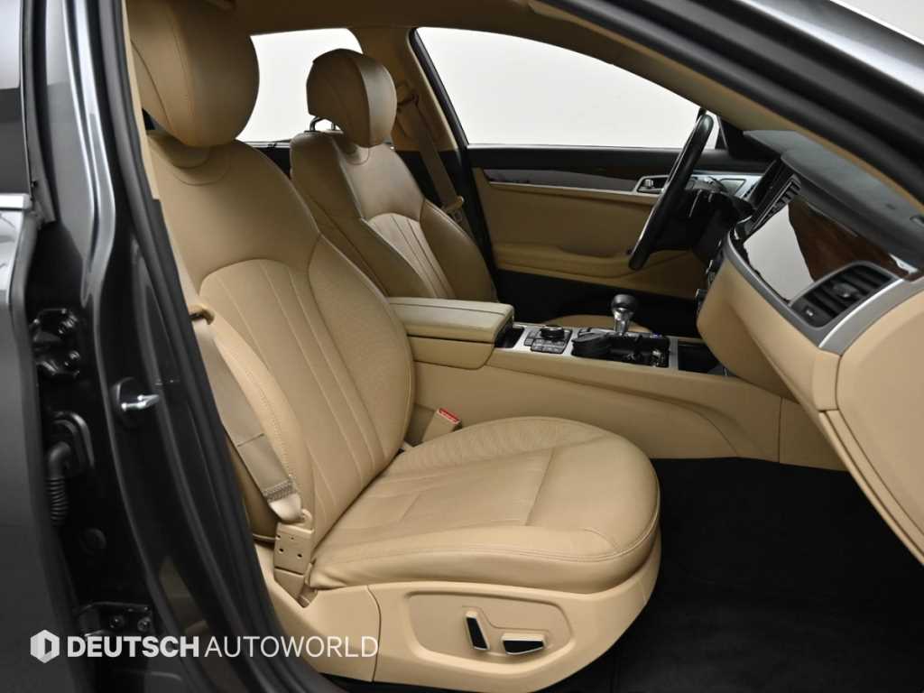 Genesis G80 - Vista 10