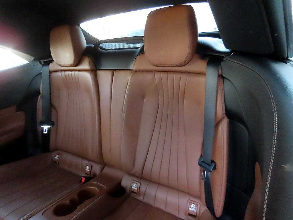 Mercedes Benz E class - Vista 11