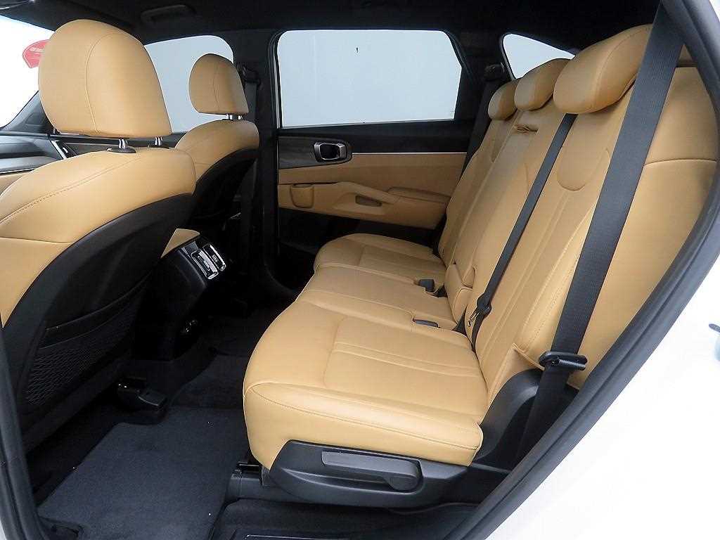 KIA Sorento - Vista 8