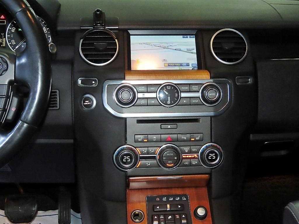Land Rover Discovery - Vista 11