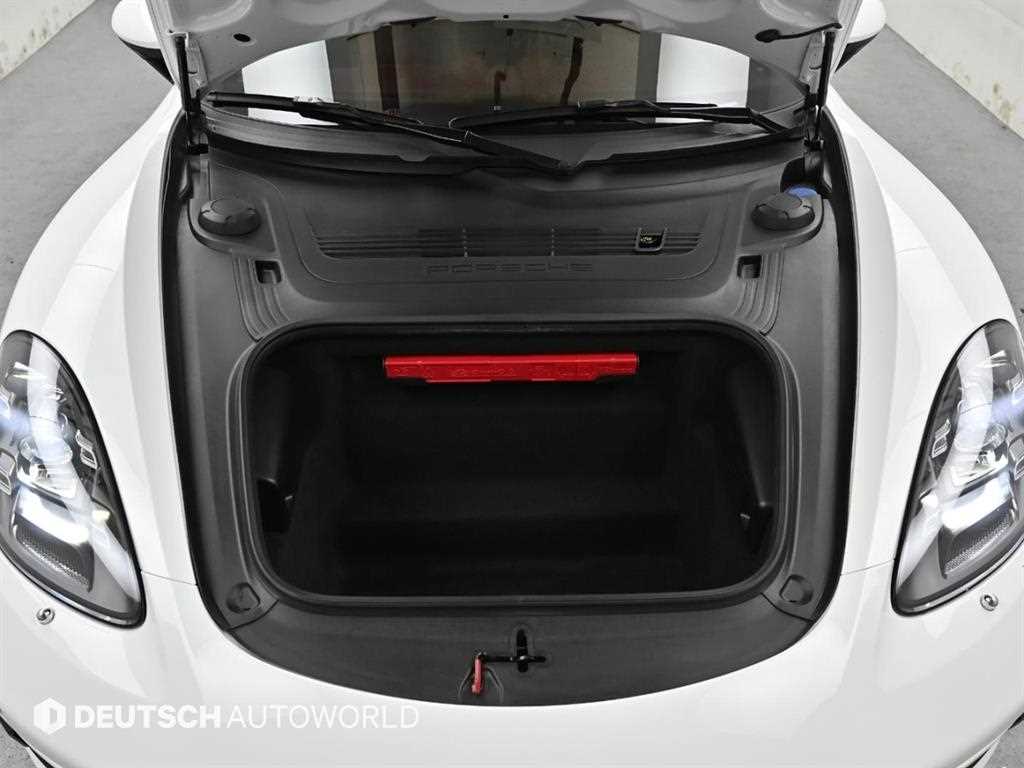 Porsche 718 - Vista 7