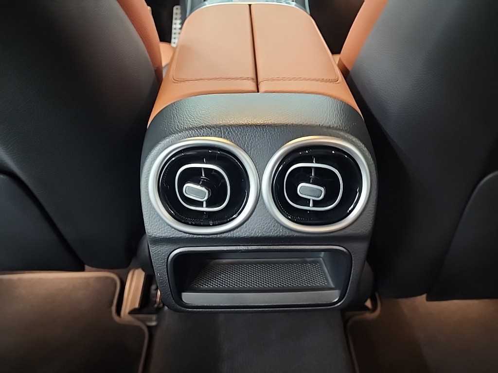 Mercedes Benz C Class 2022 Blanco - Importación desde Corea - HF Imports Iquique - Foto 13