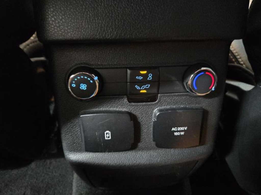 Ford Explorer - Vista 12