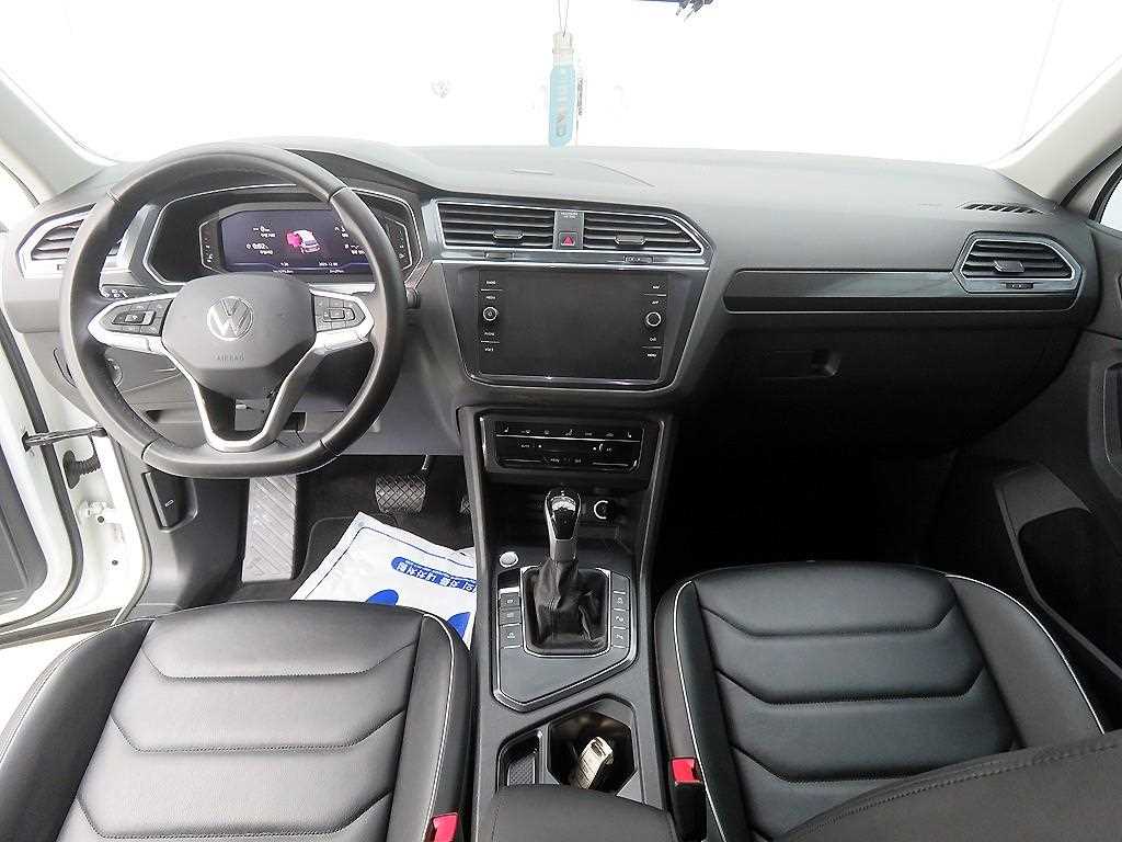 Volkswagen Tiguan - Vista 10