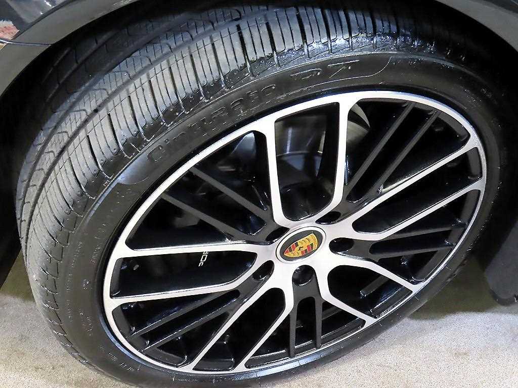 Porsche Panamera 2023 Negro - Importación desde Corea - HF Imports Iquique - Foto 19