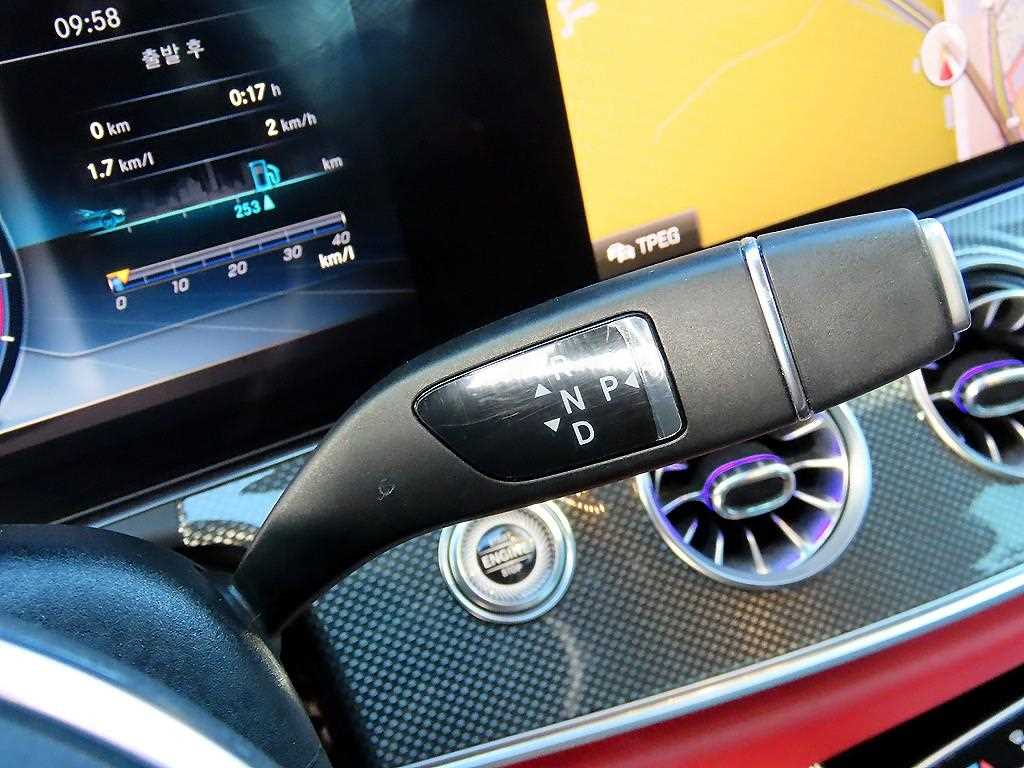 Mercedes Benz CLS Class - Vista 11