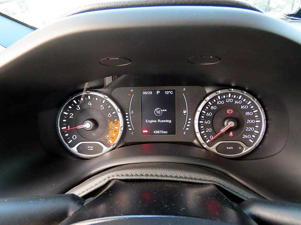 Jeep Renegade - Vista 9