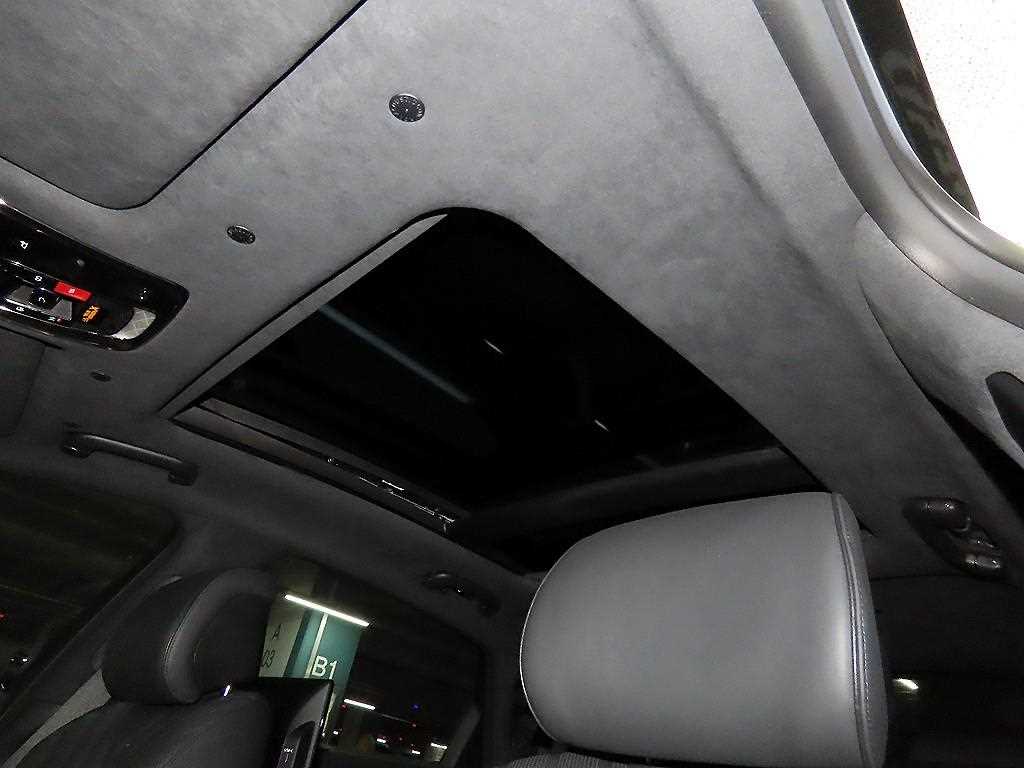 Genesis G80 2026 Negro - Importación desde Corea - HF Imports Iquique - Foto 14