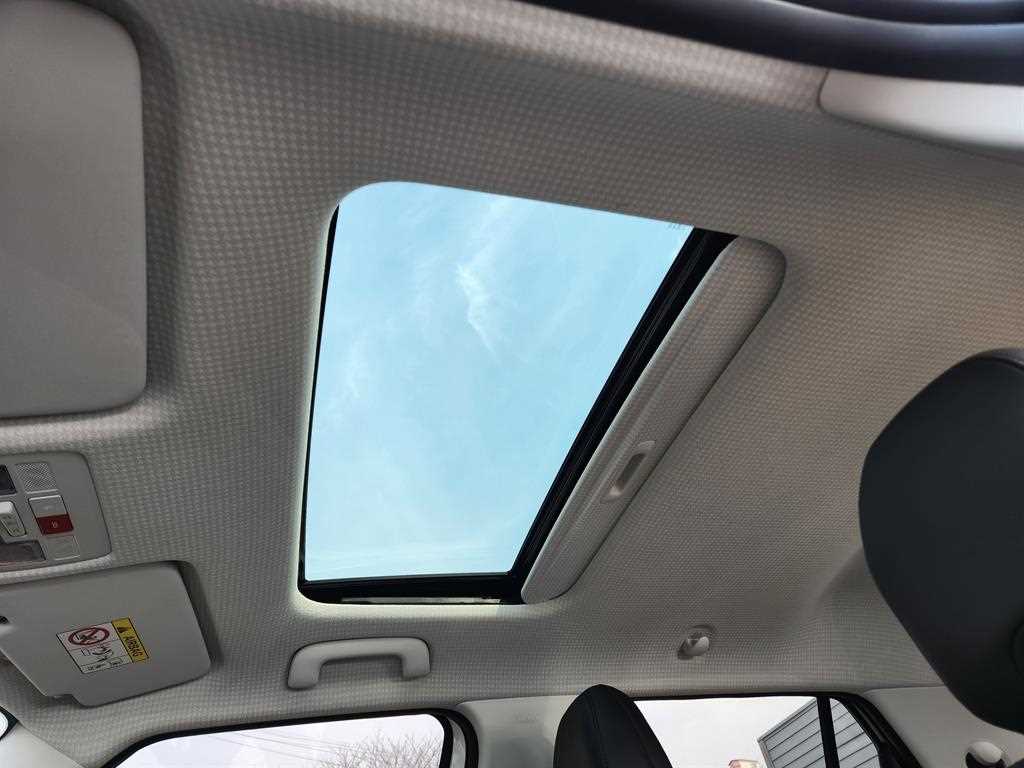 HYUNDAI Casper - Vista 5