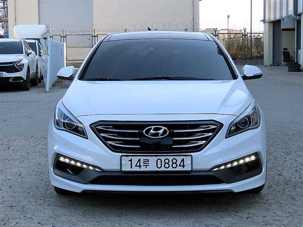 HYUNDAI Sonata 2016 Blanco - Importación desde Corea - HF Imports Iquique - Foto 1