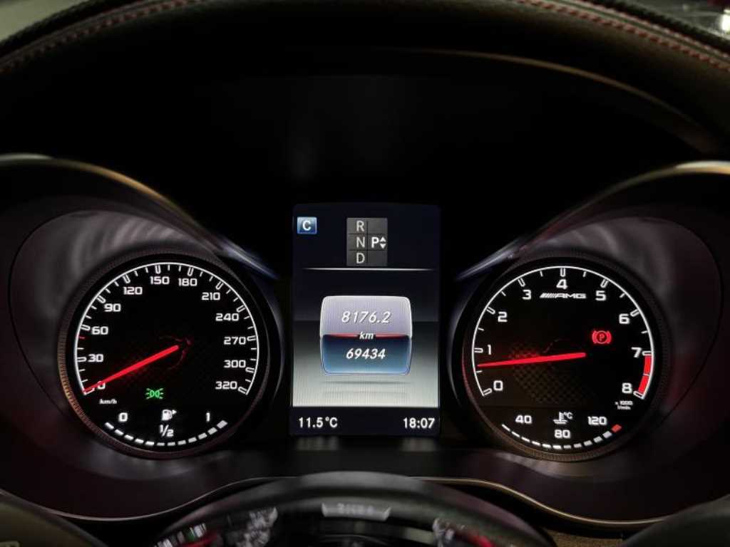 Mercedes Benz C Class - Vista 7