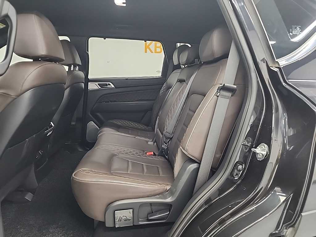 Ssangyong Rexton 2023 Negro - Importación desde Corea - HF Imports Iquique - Foto 13
