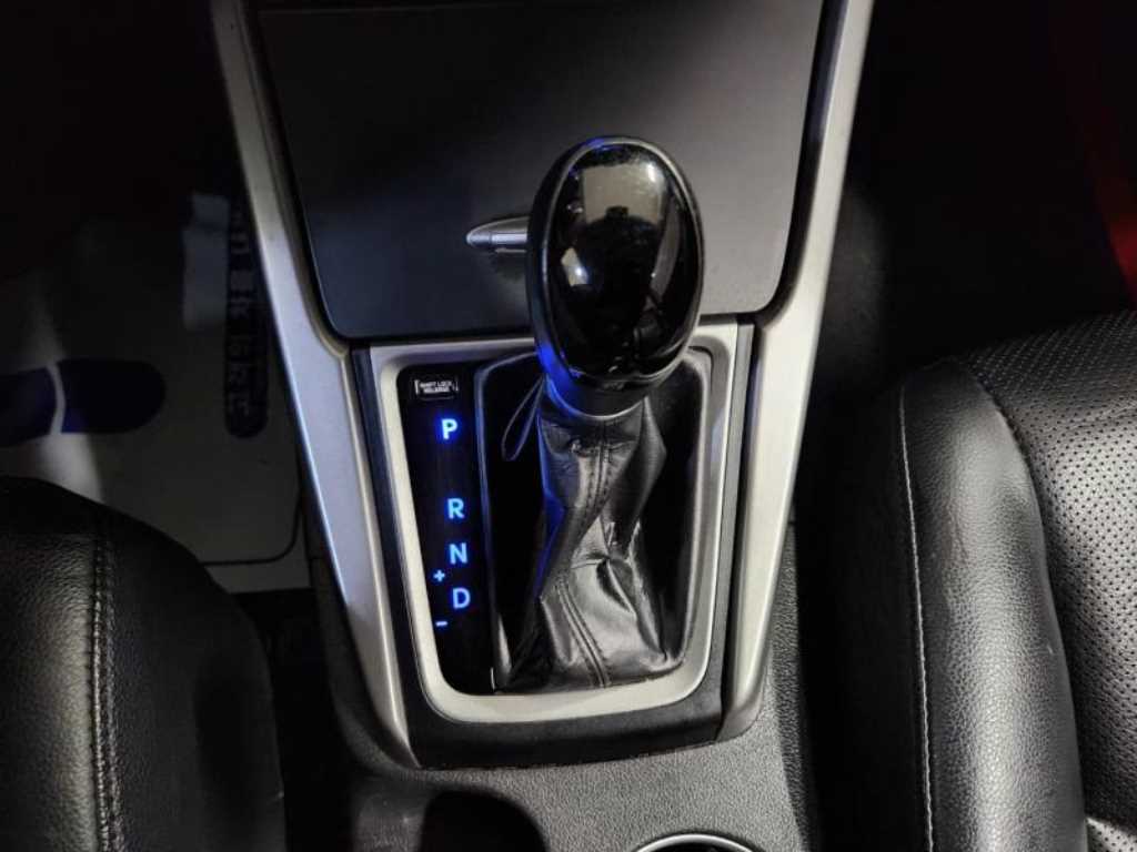 HYUNDAI Avante 2015 Blanco - Importación desde Corea - HF Imports Iquique - Foto 13