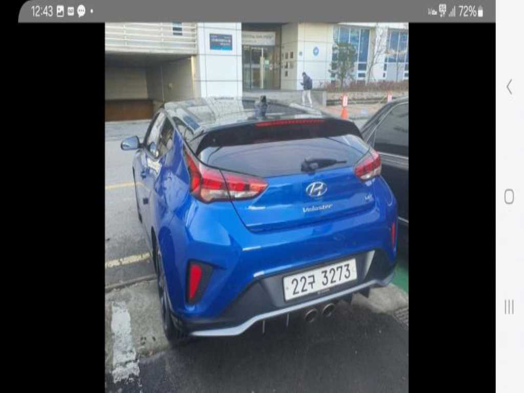 HYUNDAI Veloster - Vista 5