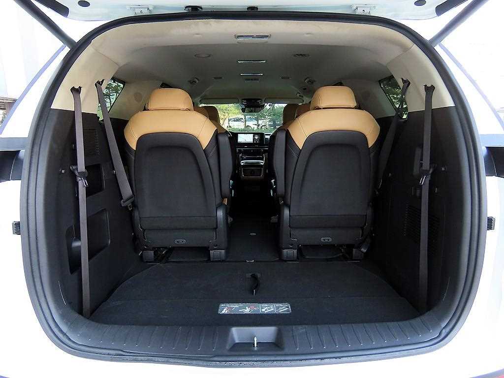 KIA Carnival 2023 Blanco - Importación desde Corea - HF Imports Iquique - Foto 17