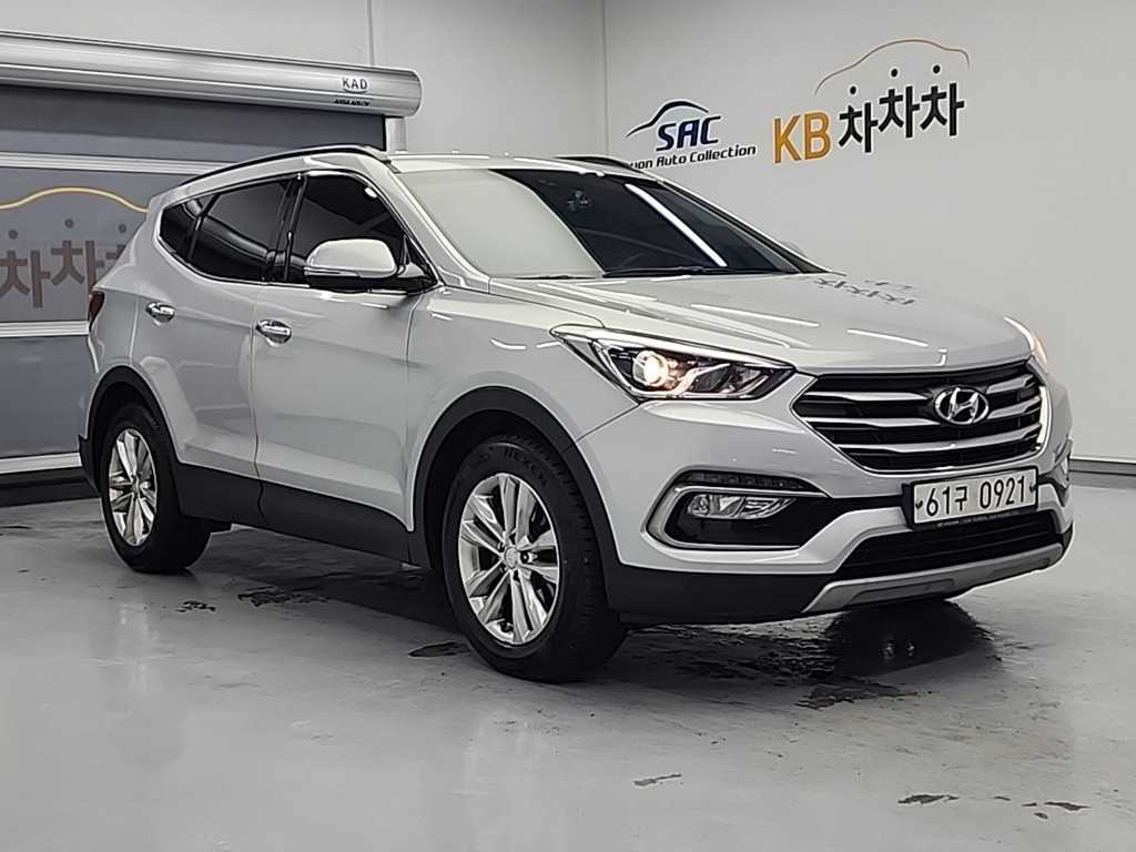 HYUNDAI Santa Fe - Vista 4
