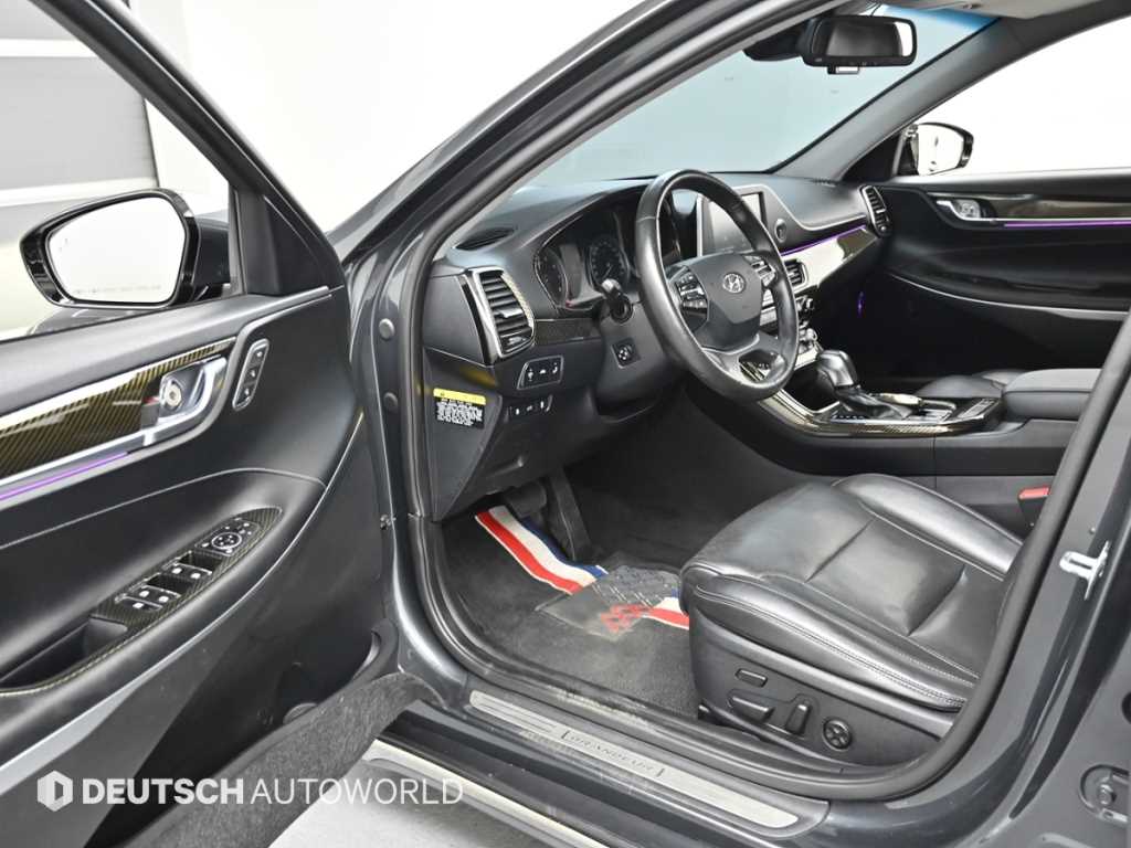 HYUNDAI Grandeur - Vista 11