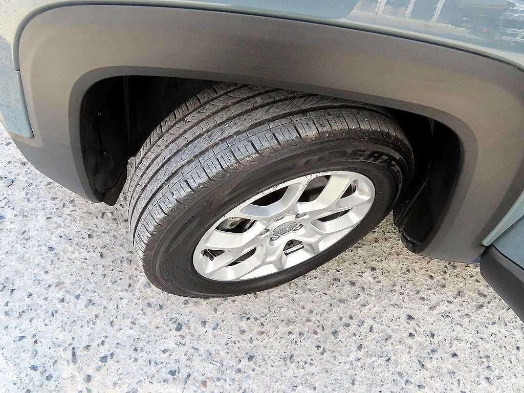 Jeep Renegade 2018 Gris - Importación desde Corea - HF Imports Iquique - Foto 20