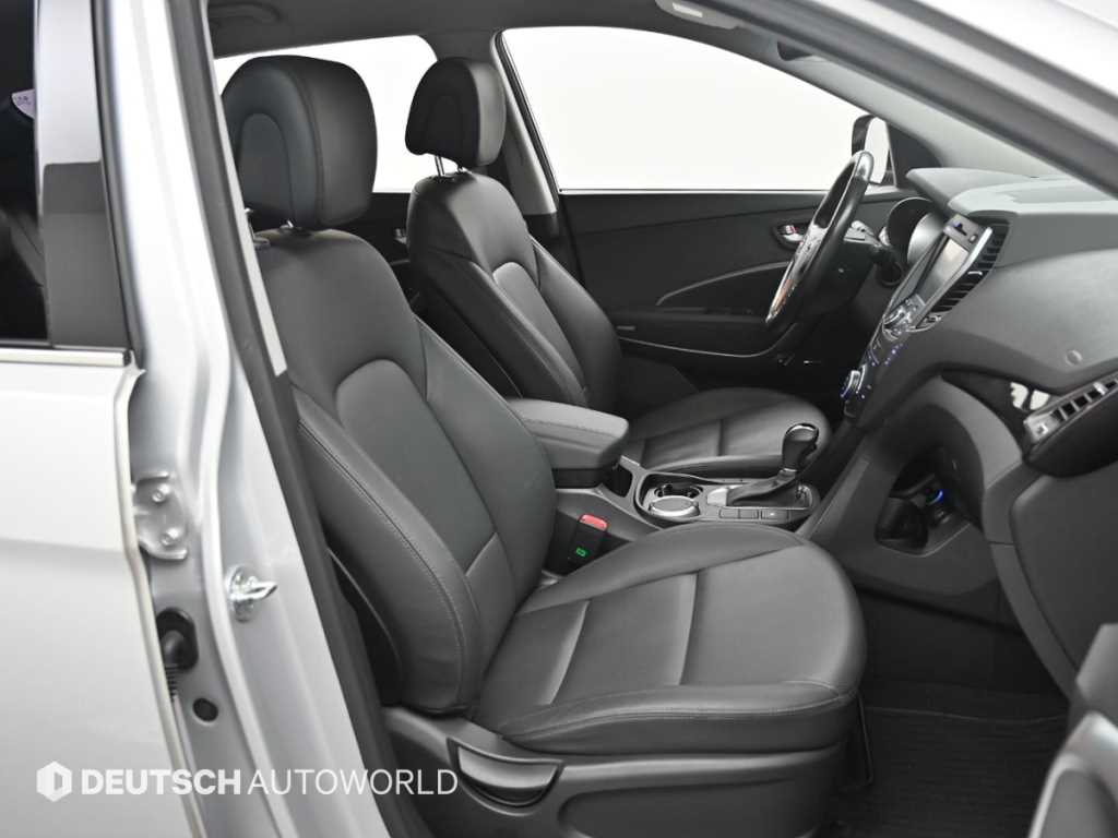 HYUNDAI Santa Fe - Vista 10