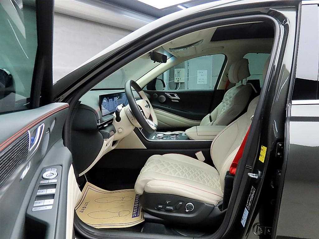 Genesis GV80 - Vista 5