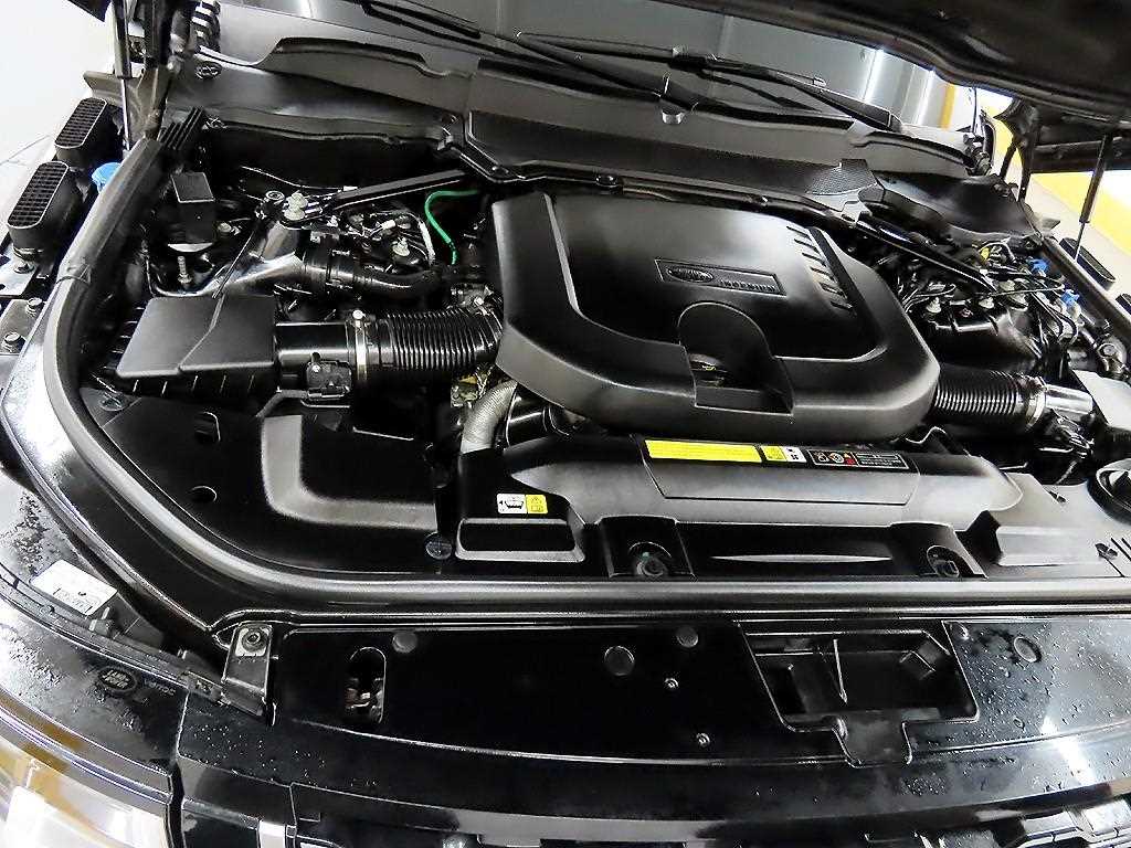 Land Rover Range Rover 2021 Negro - Importación desde Corea - HF Imports Iquique - Foto 19