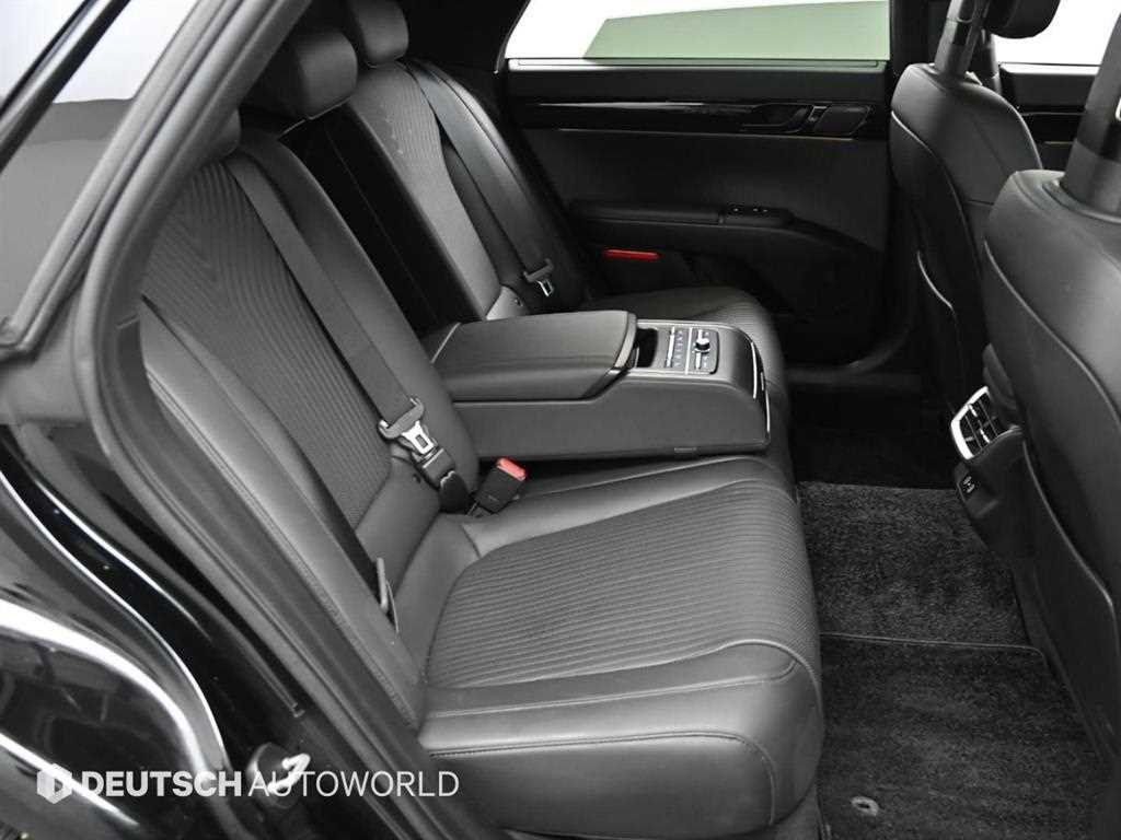 HYUNDAI Grandeur - Vista 12