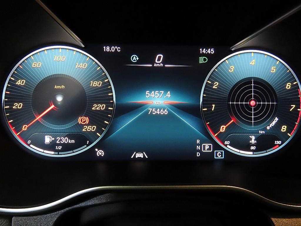 Mercedes Benz GLC Class - Vista 9