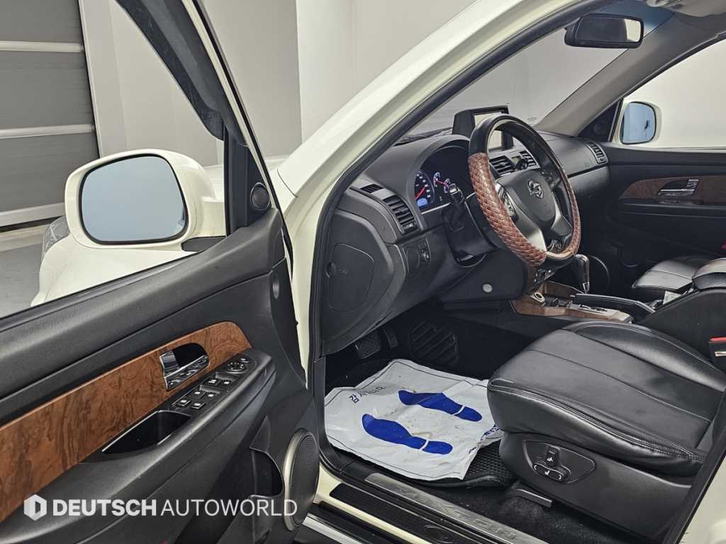 Ssangyong Rexton - Vista 11