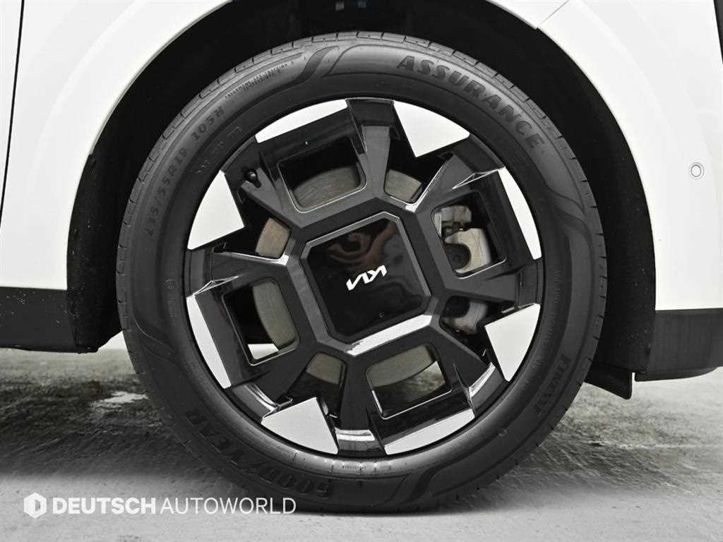 KIA Carnival - Vista 5