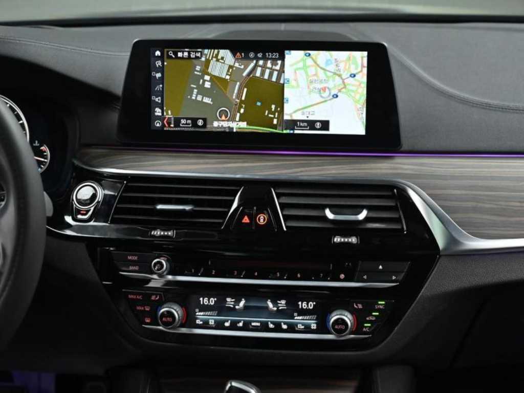 BMW 5 Series 2018 Negro - Importación desde Corea - HF Imports Iquique - Foto 14