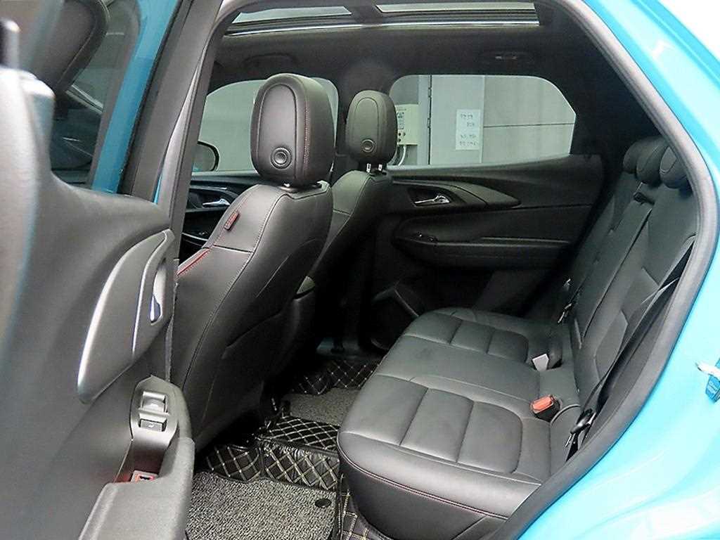 Chevrolet Trail Blazer - Vista 6