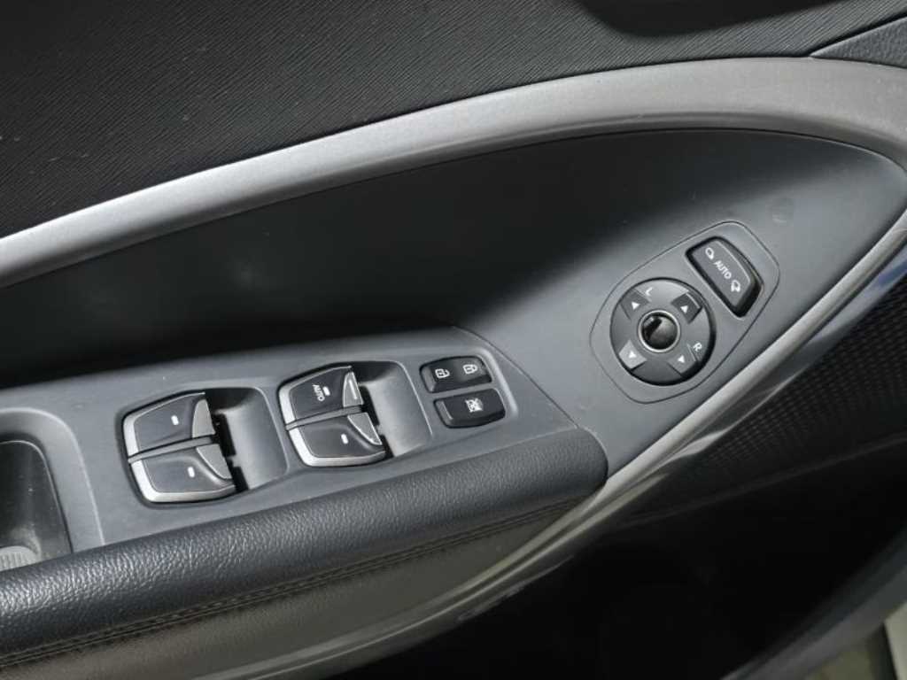 HYUNDAI Santa Fe - Vista 12