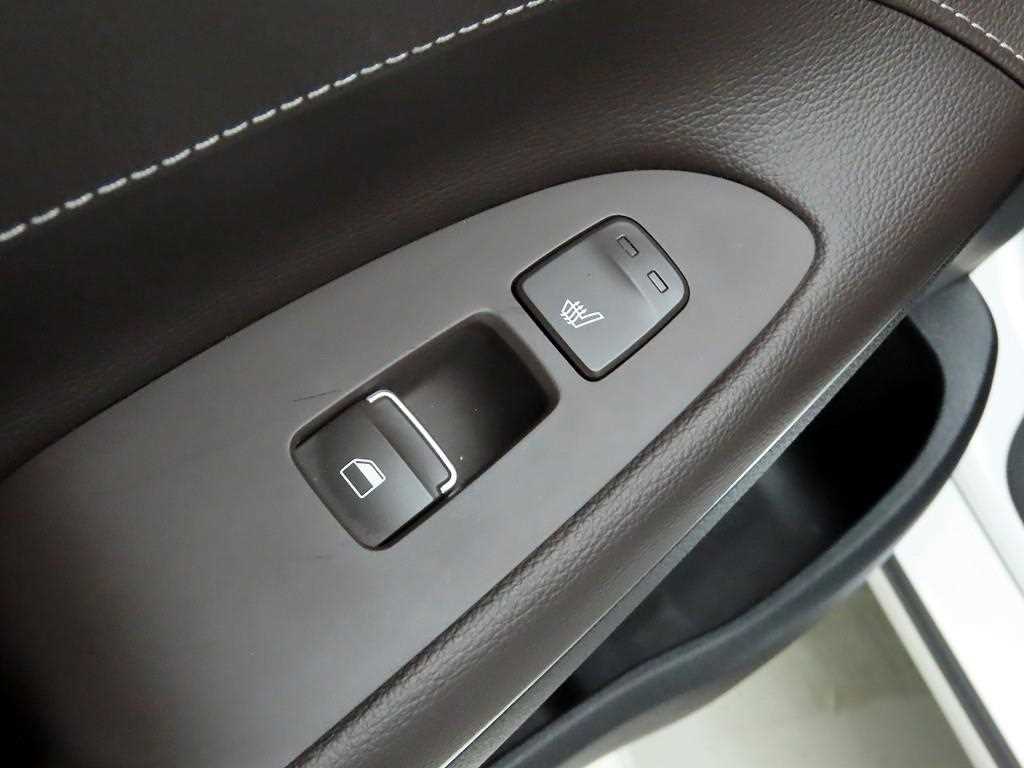 HYUNDAI Grandeur 2018 Blanco - Importación desde Corea - HF Imports Iquique - Foto 16