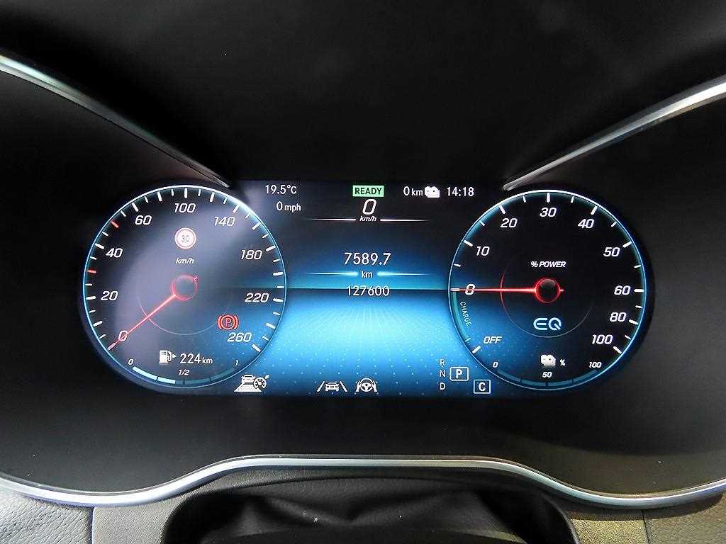 Mercedes Benz GLC Class - Vista 9