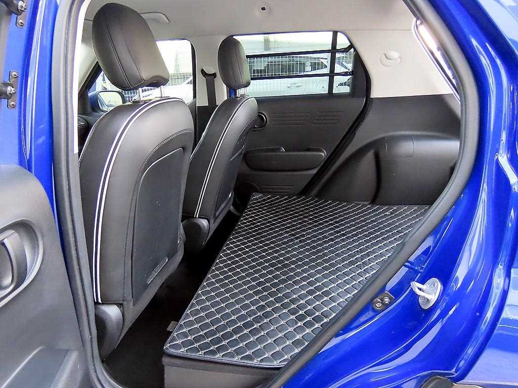 HYUNDAI Casper - Vista 6