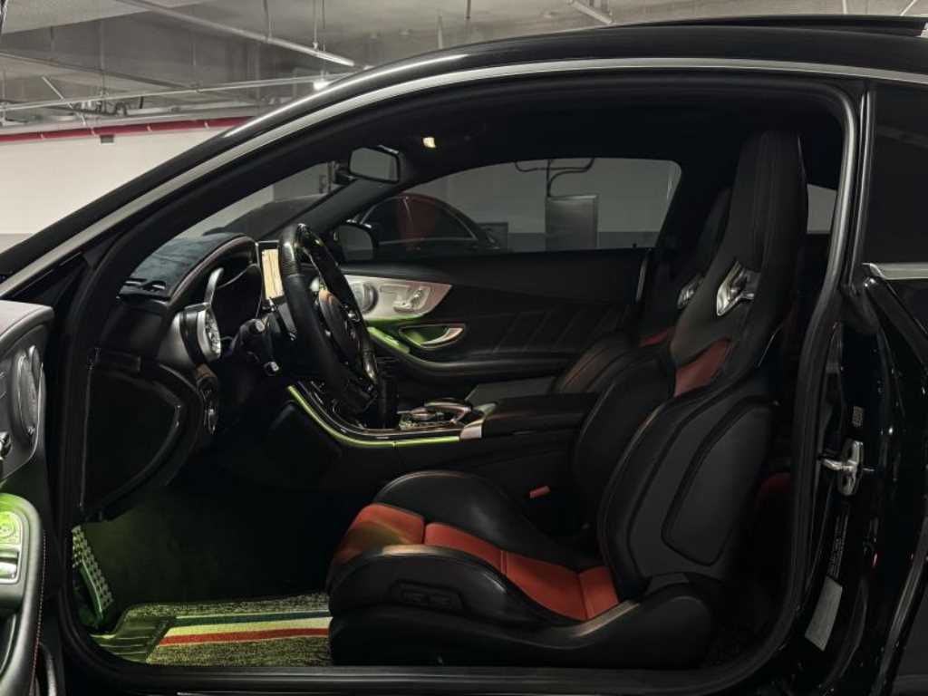 Mercedes Benz C Class - Vista 10