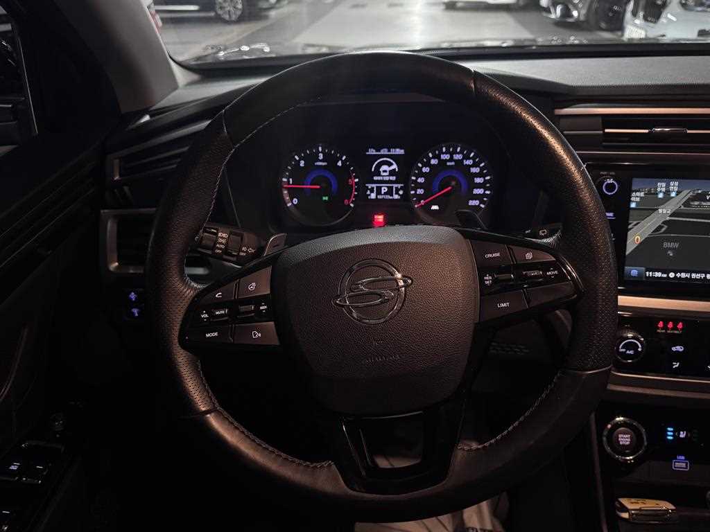 Ssangyong Korando - Vista 9