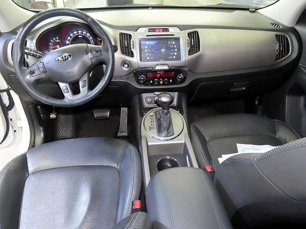KIA Sportage - Vista 10