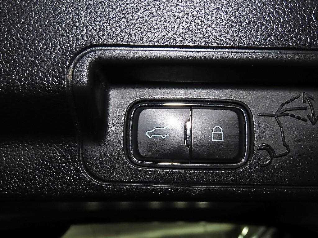 Ford Explorer 2020 Negro - Importación desde Corea - HF Imports Iquique - Foto 15