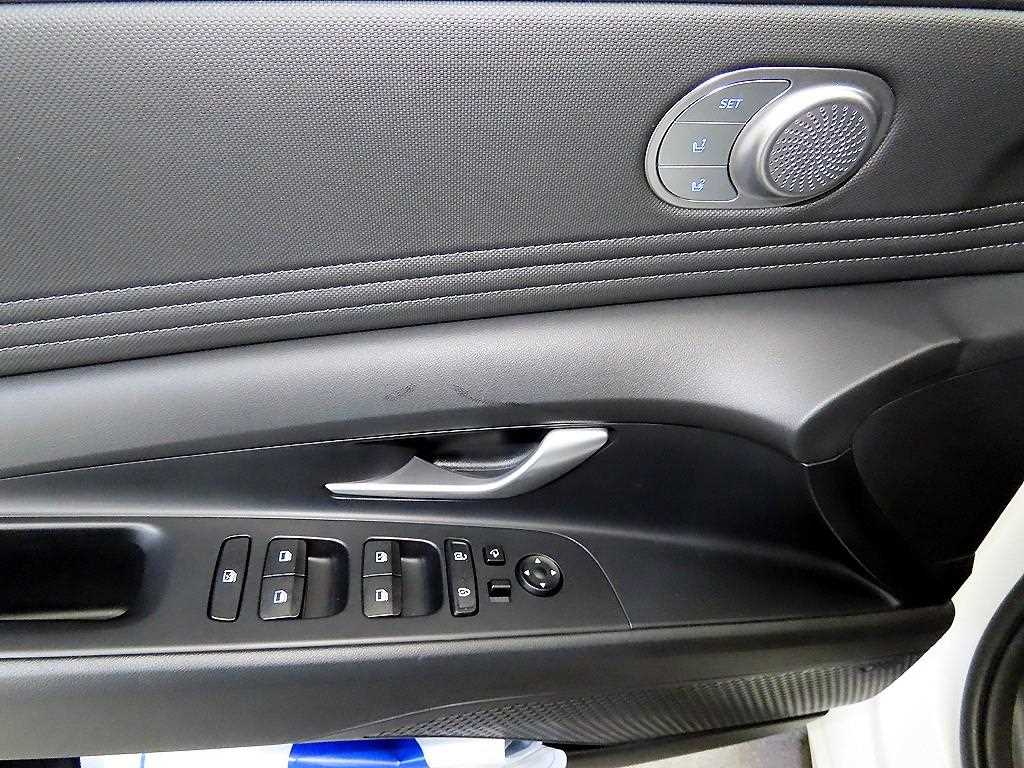 HYUNDAI Avante 2022 Blanco - Importación desde Corea - HF Imports Iquique - Foto 13