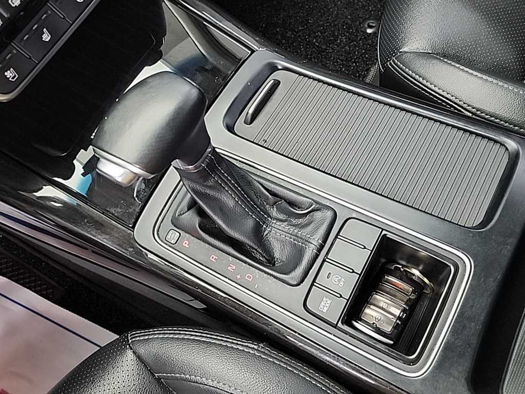 KIA Sorento - Vista 8