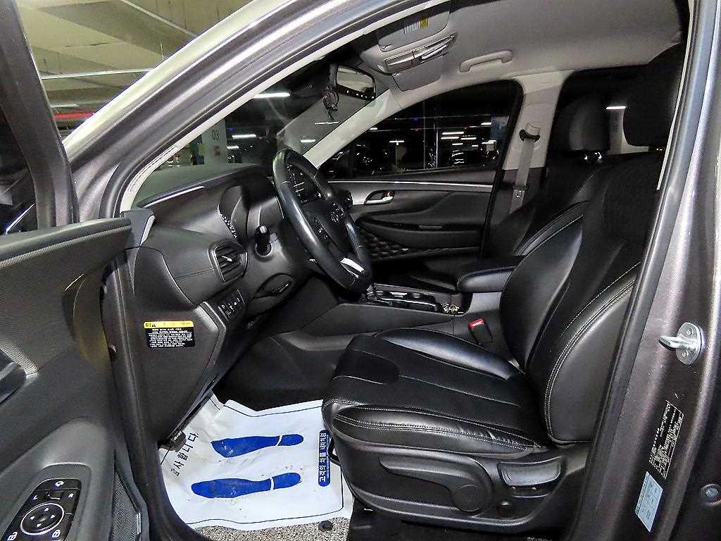 HYUNDAI Santa Fe - Vista 6