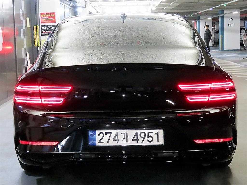 Genesis G80 - Vista 5