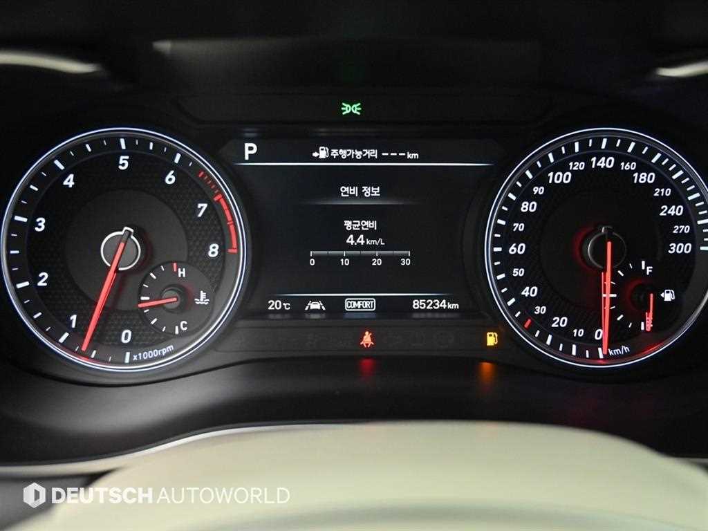 Genesis G70 - Vista 8