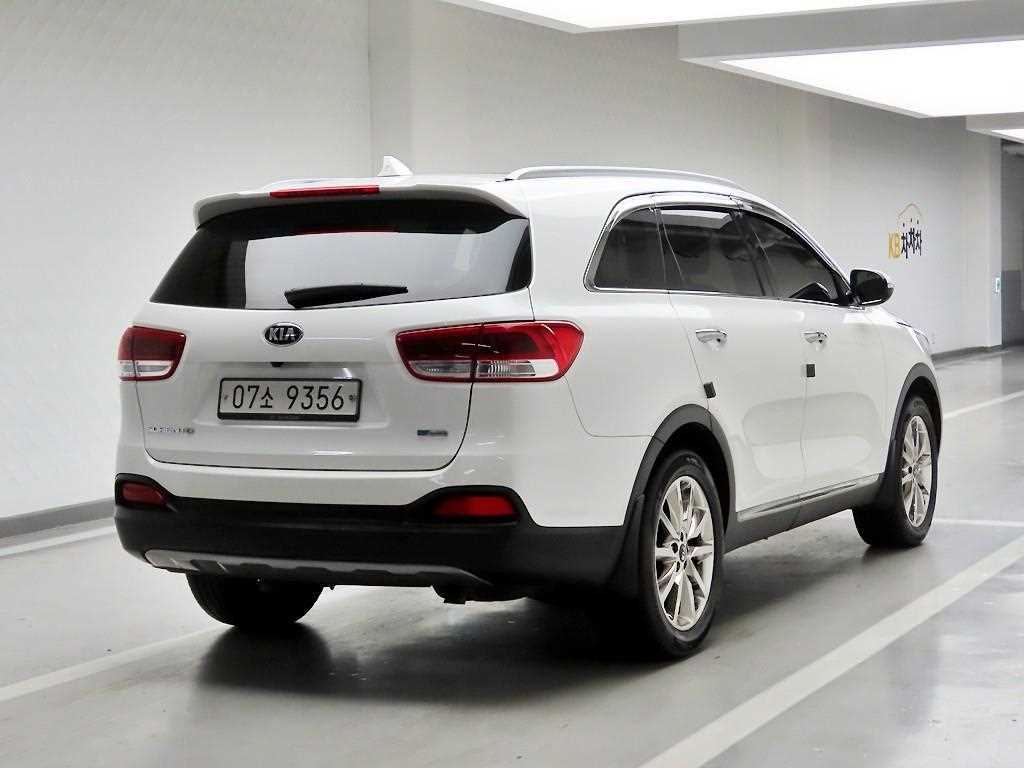 KIA Sorento - Vista 4